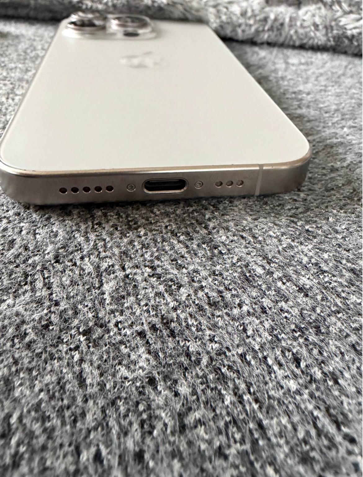 IPHONE 15 PRO 256GB image 5