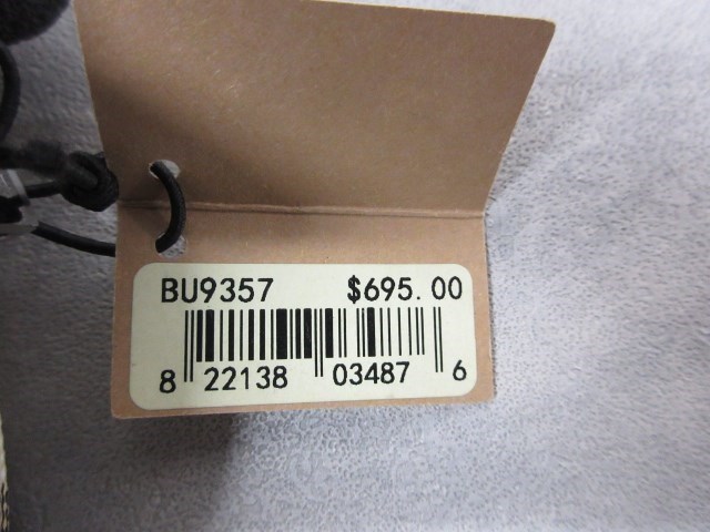 BURBERRY CITY LEATHER STRAP NOVA WATCH image 7