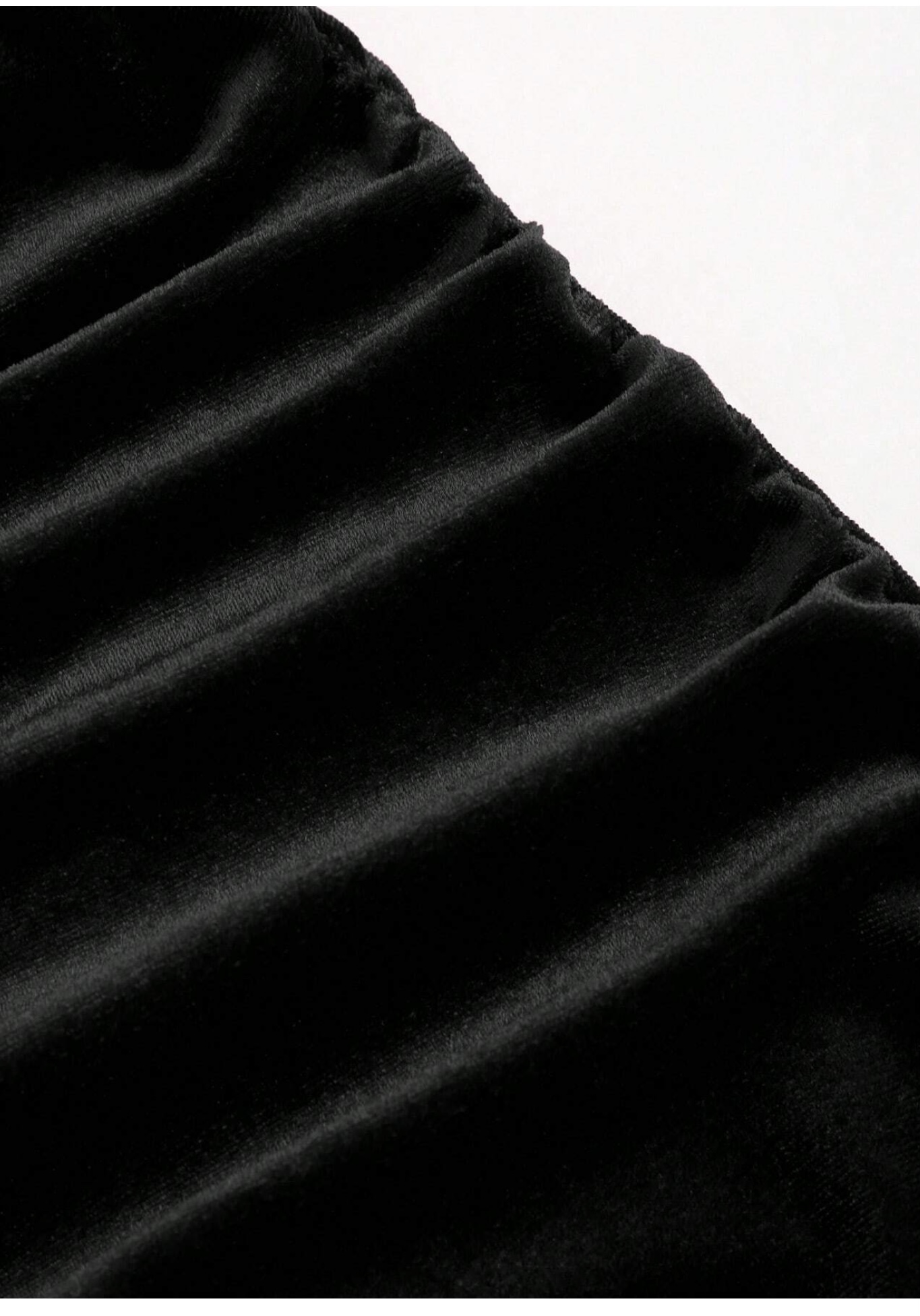 Black bodycon velvet dress image 3
