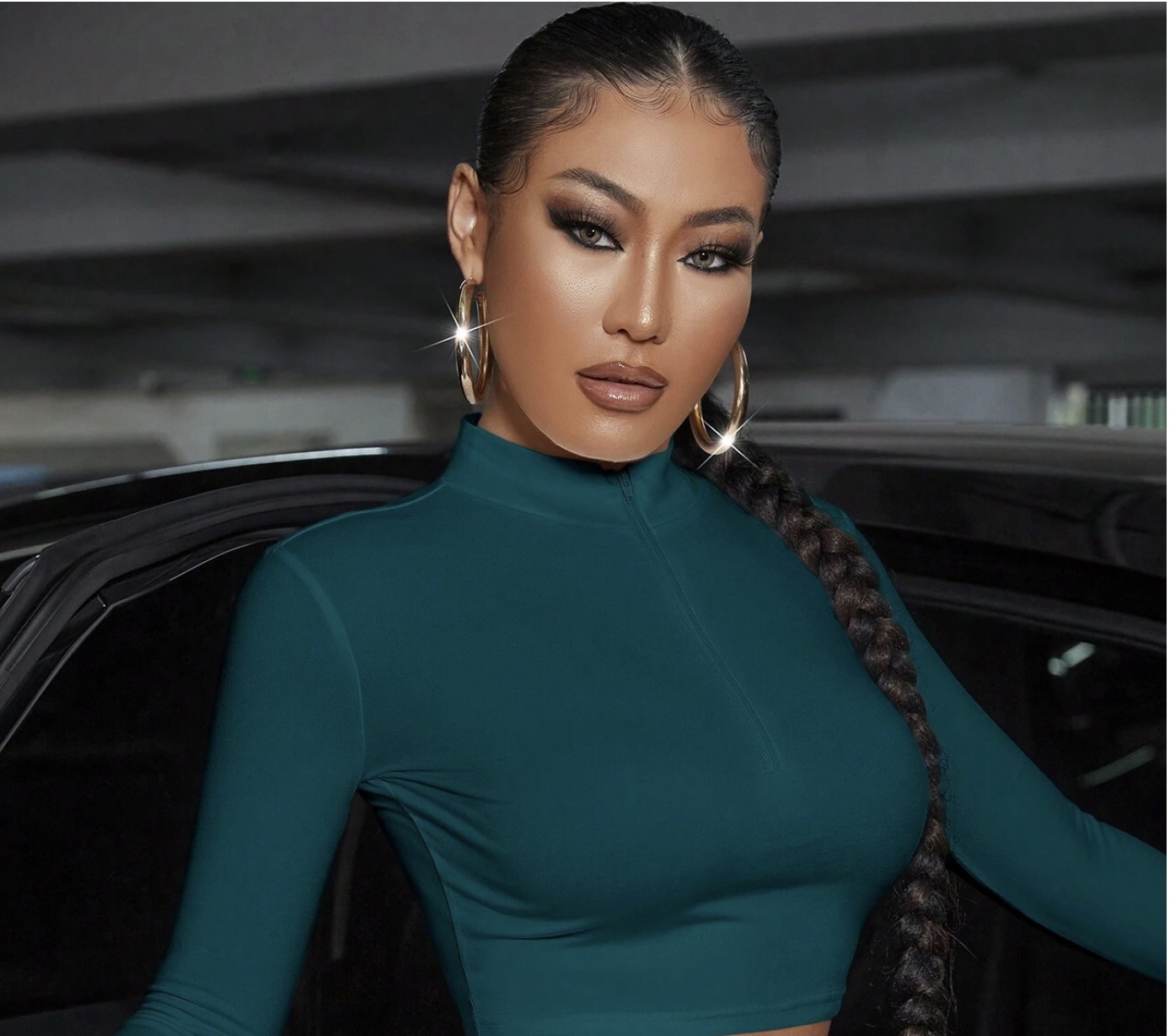 Plain stand collar zippered long sleeve crop top image 3